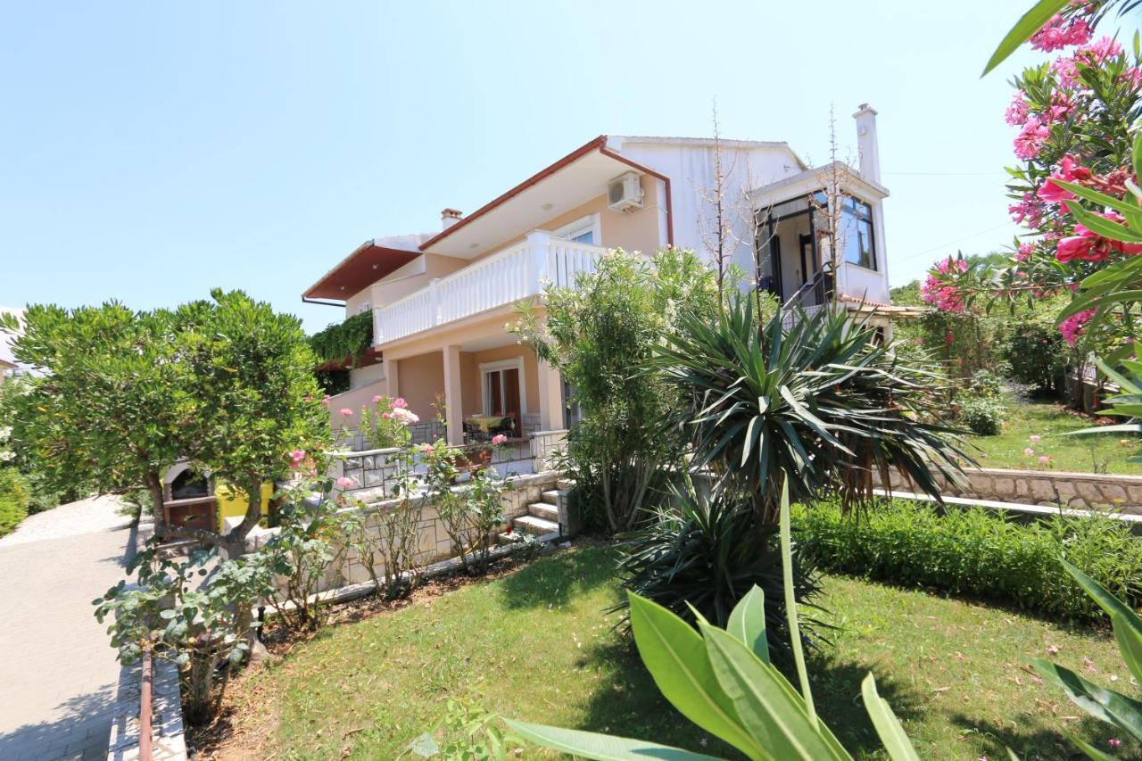 Apartments Grskovic G. Jesenovica シロ エクステリア 写真